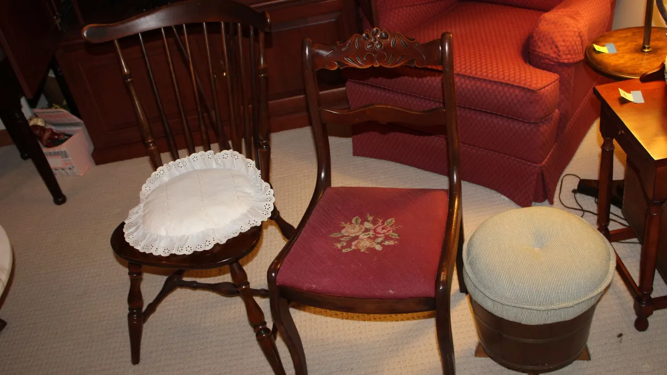 Chairs & Ottoman