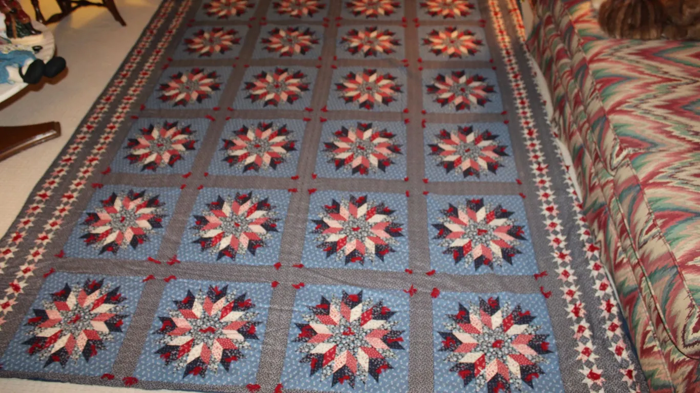 Starburst Patchwork Quilt