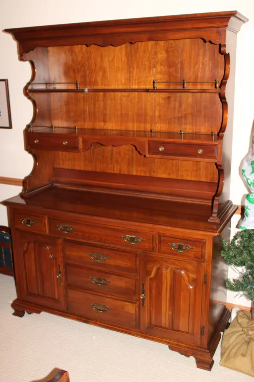 Colonial China Hutch