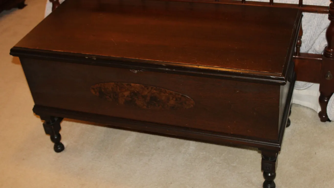 Cedar Storage Chest