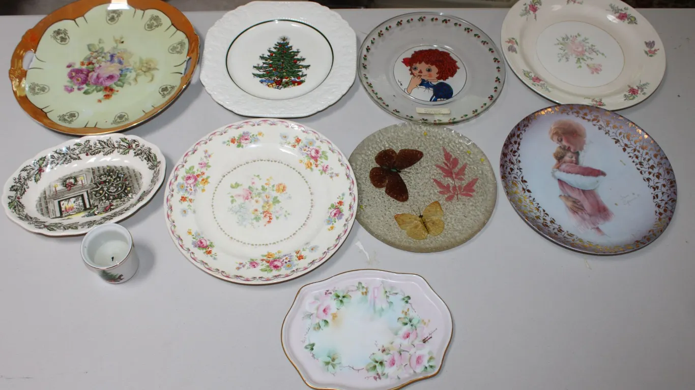 China & Glass Plates