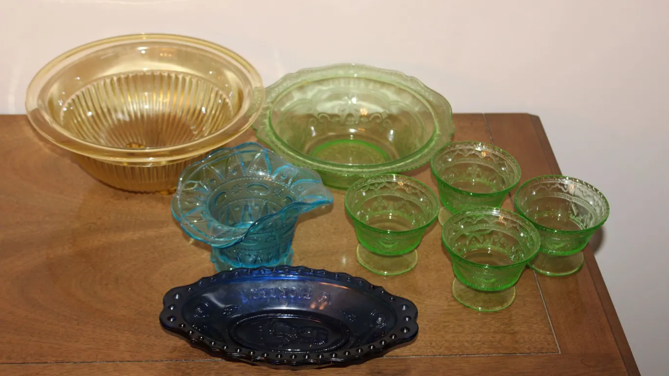 Depression Glass Serving Pieces