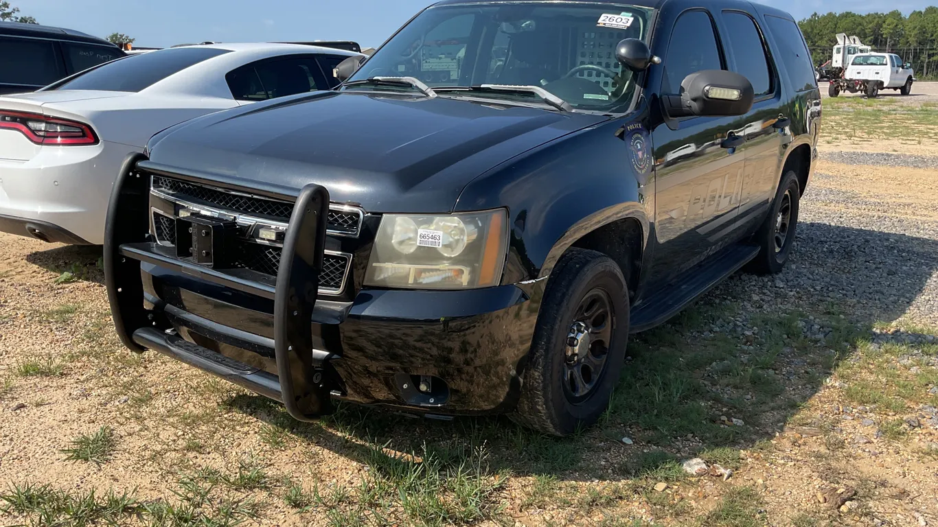 2007 CHEVROLET TAHOE VIN: 1GNEC03037R343326