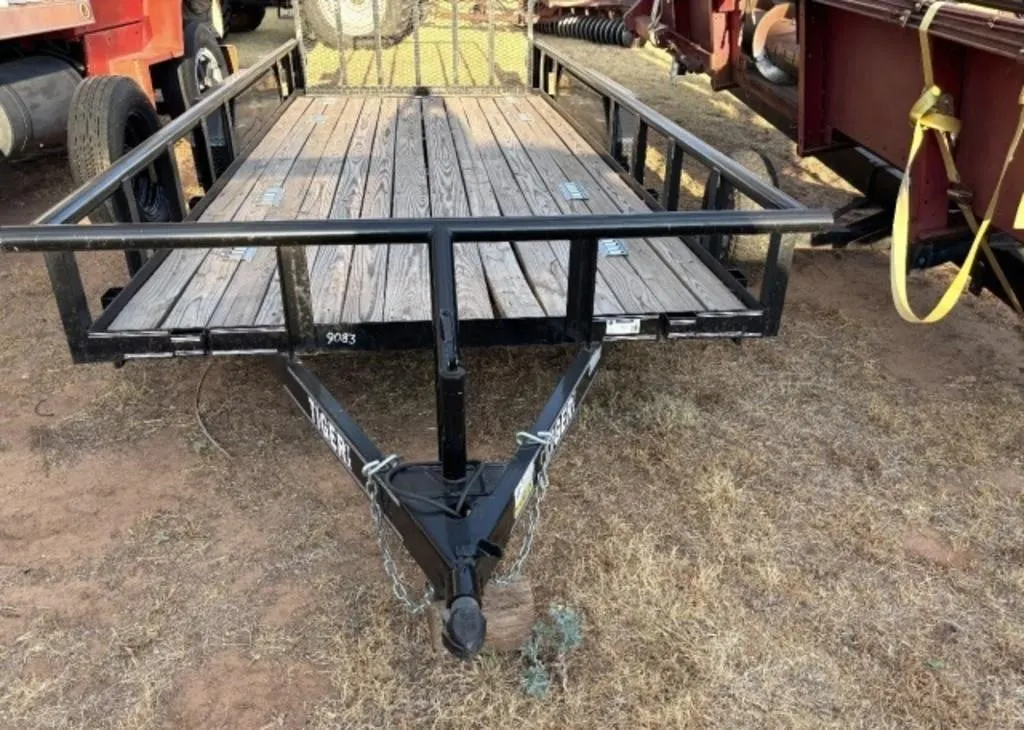 TigerTX LLC Flatbed Trailer