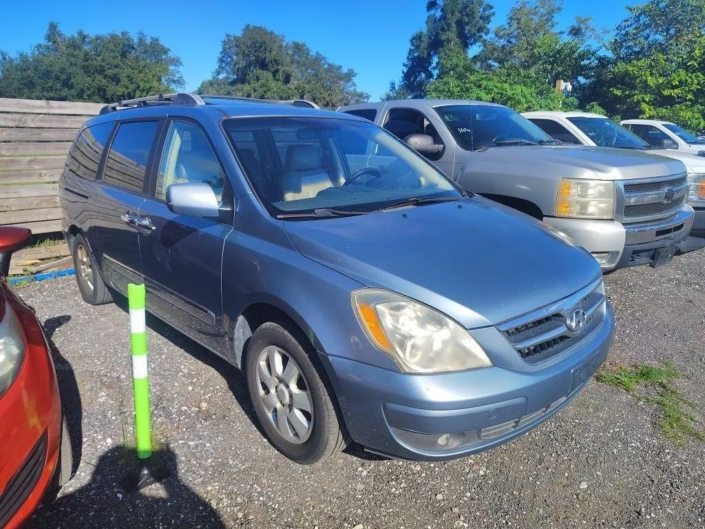 2007 Hyundai Entourage RUNS/MOVES GLS