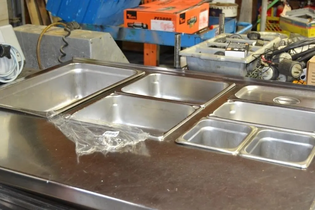 Warming Cart with trays