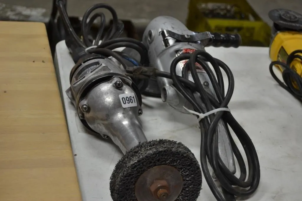 Black & Decker industrial grinder / Skil grinder