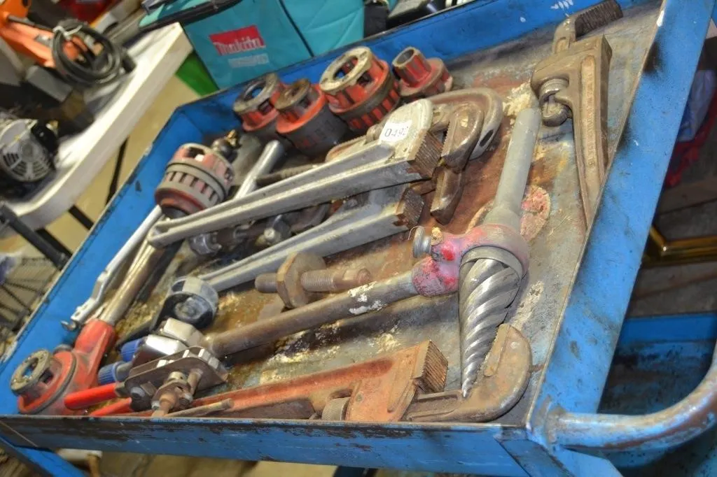Pipe Wrenches, Reamers, threaders & dyes with cart