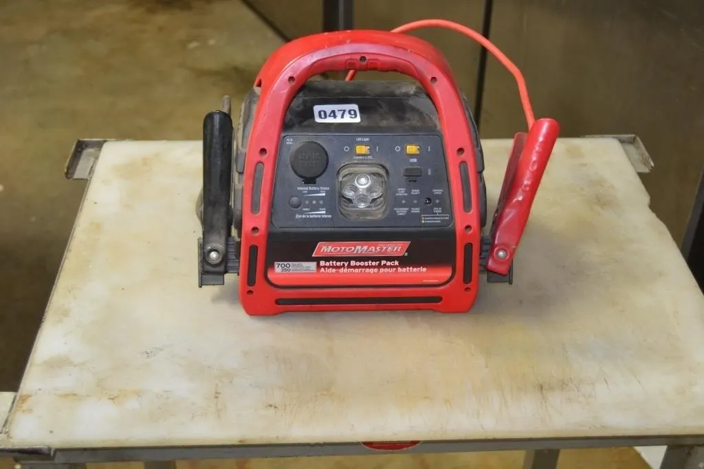 Moto Master battery booster pack