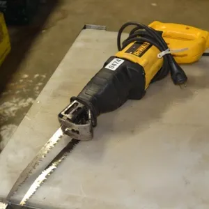 Dewalt reciprocating saw with blades