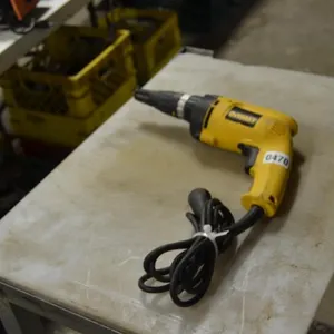 Dewalt  chip rock gun