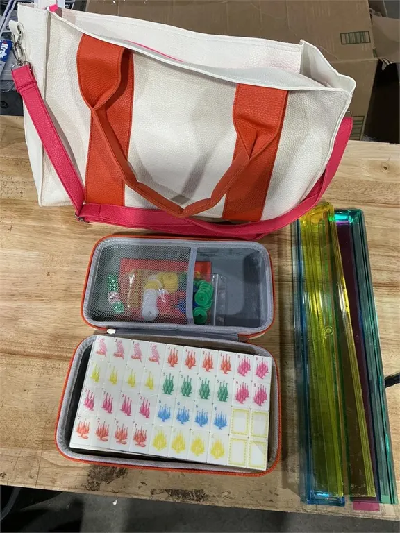 Mah Jongg Set With Carrying Tote And Acrylic Racks