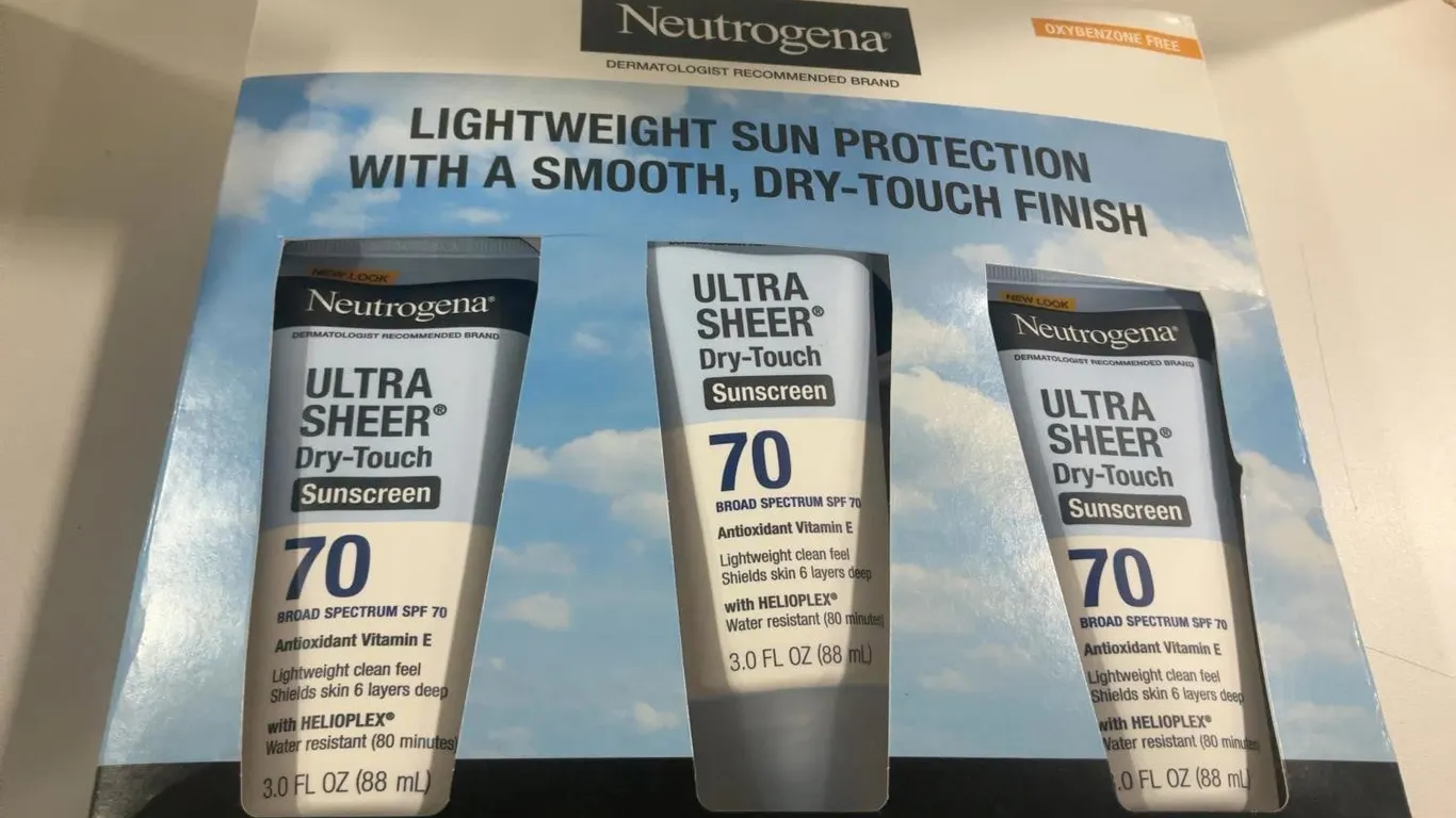 Neutrogena Ultra Sheer Sunscreen SPF 70 3pk