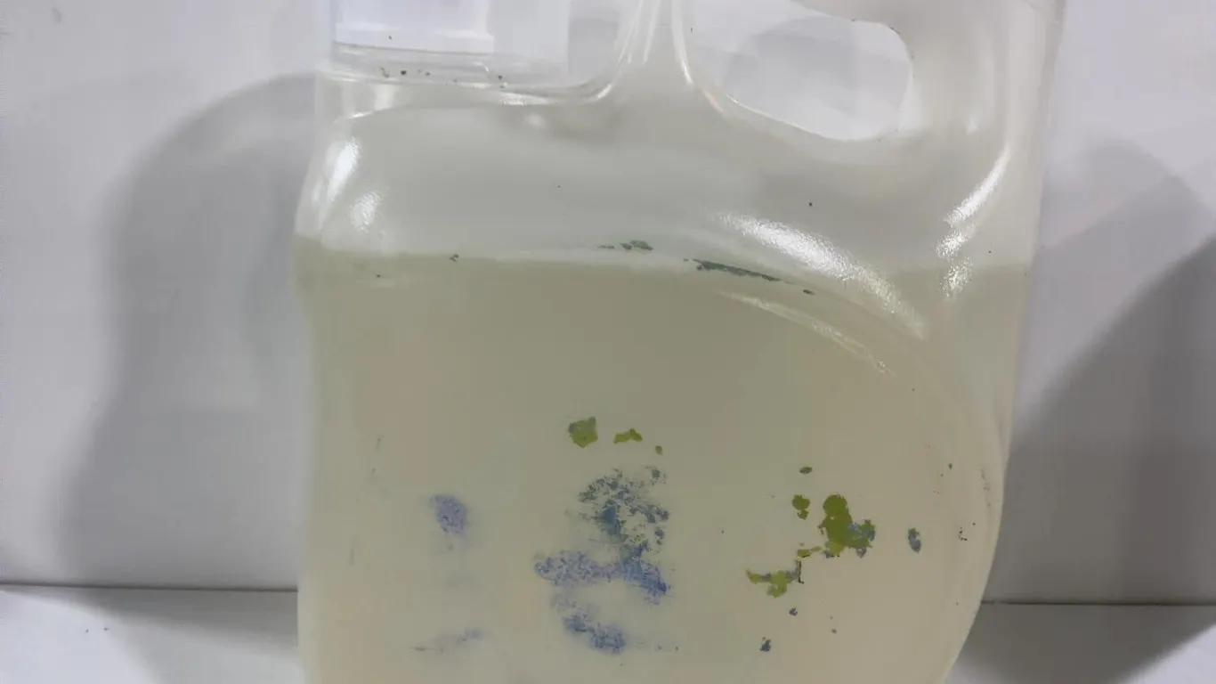 Refillable Plastic Laundry Detergent Jug Clear