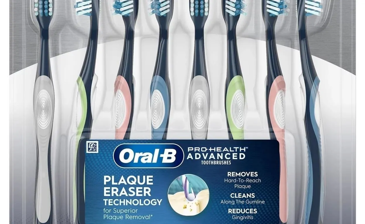 Oral-B ProHealth Advanced Manual Toothbrush 8pk