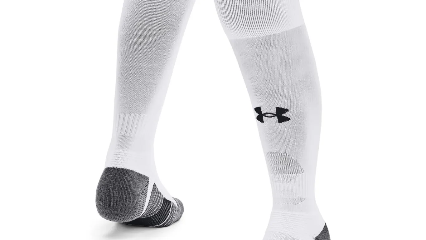 Under Armour Magnetico Over The Calf Socks Medium