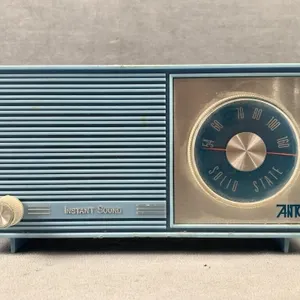 Instant Sound Solid State Radio