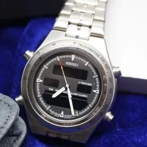 Seiko Kinetic Arctura Chronograph Watch with Box