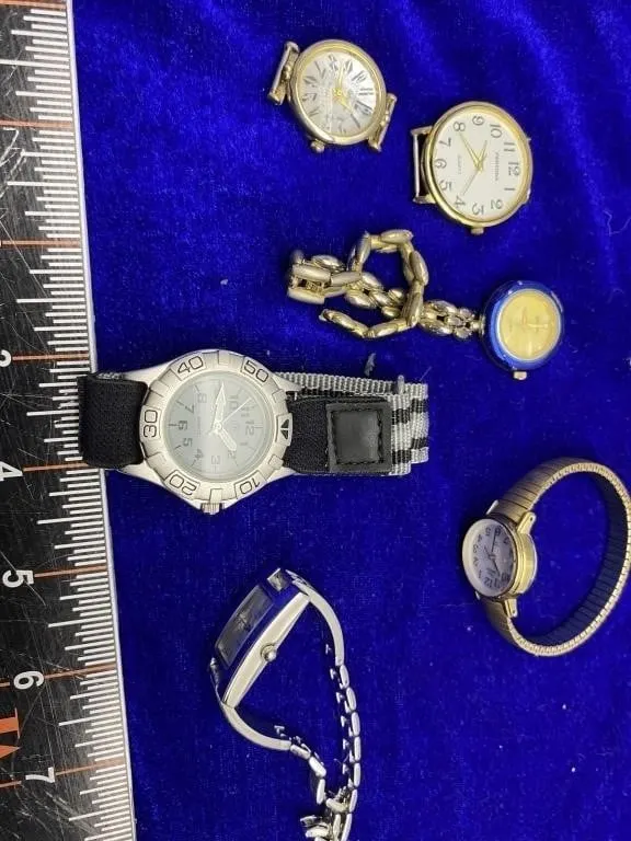 Assorted watches - vintage & modern mix