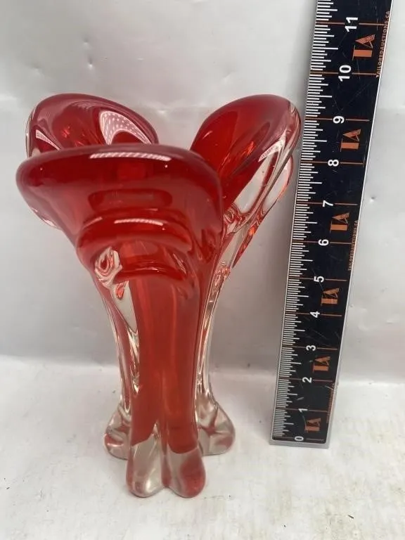Red Art Glass Crimped-Edge Vase