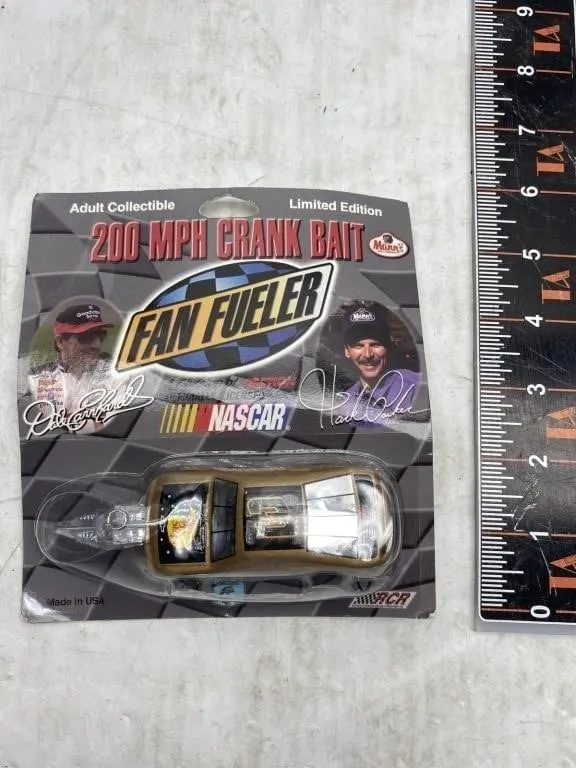 NASCAR Fan Fueler 200 MPH Crank Bait Lure