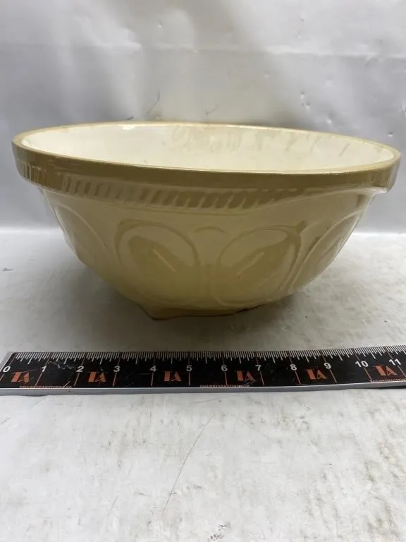 T.G. Green Gripstand Mixing Bowl, England