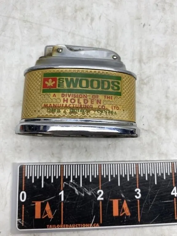 S.E. Woods Vintage Lighter, Hull Quebec Canada