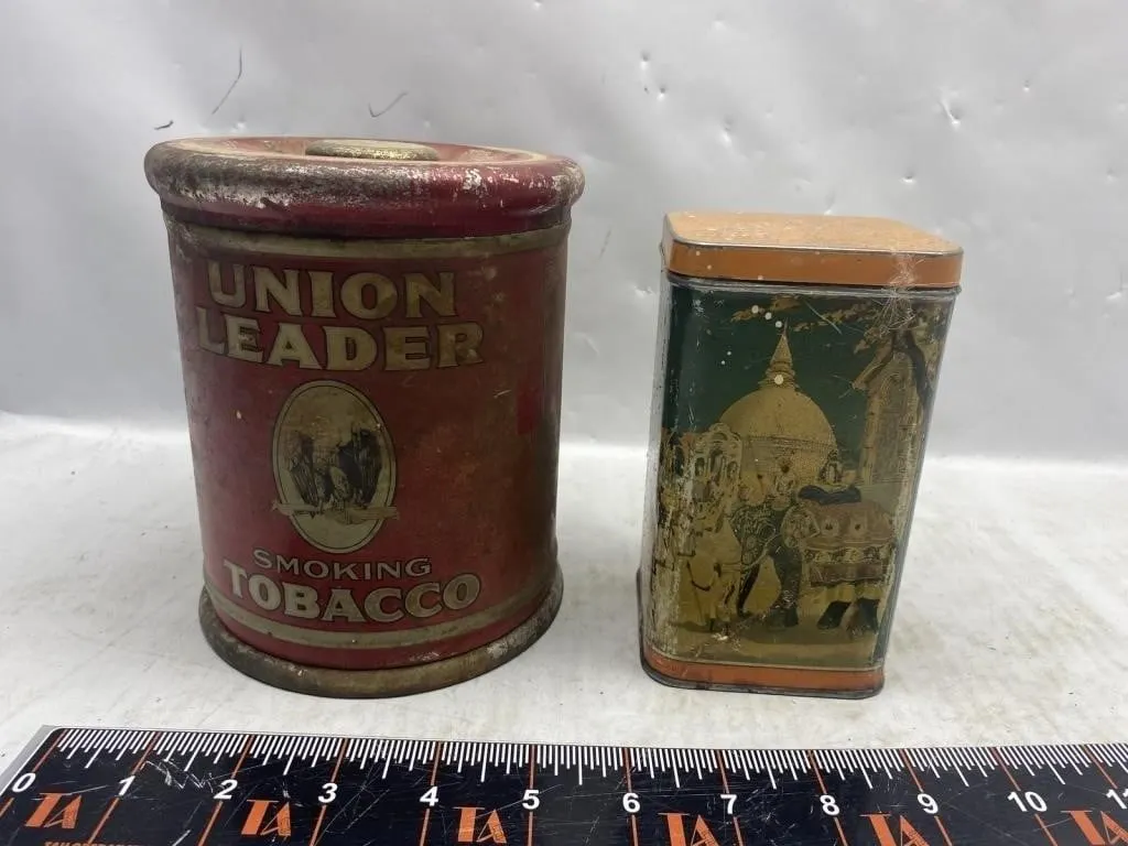 Union Leader Tobacco Tin & Elephant Procession Tin