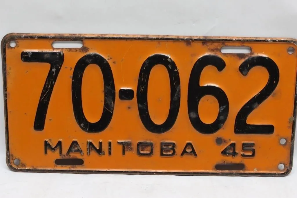 1945 Manitoba License Plate 70-062