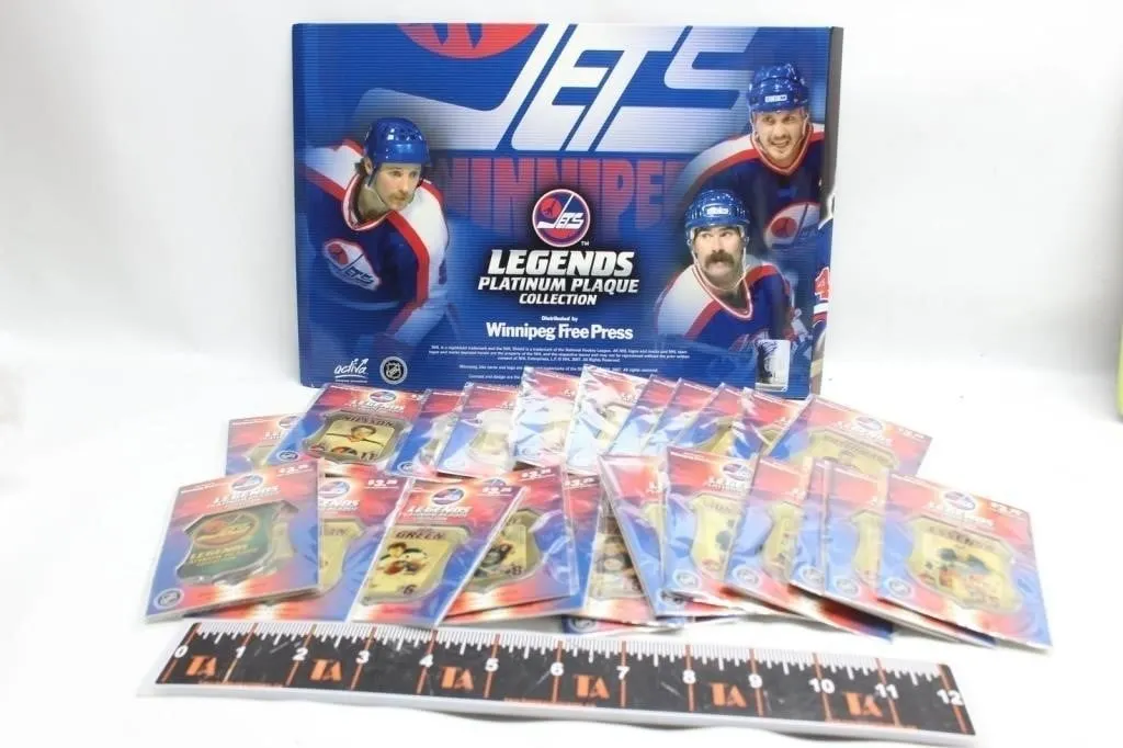 Winnipeg Jets Legends Platinum Plaque Collection