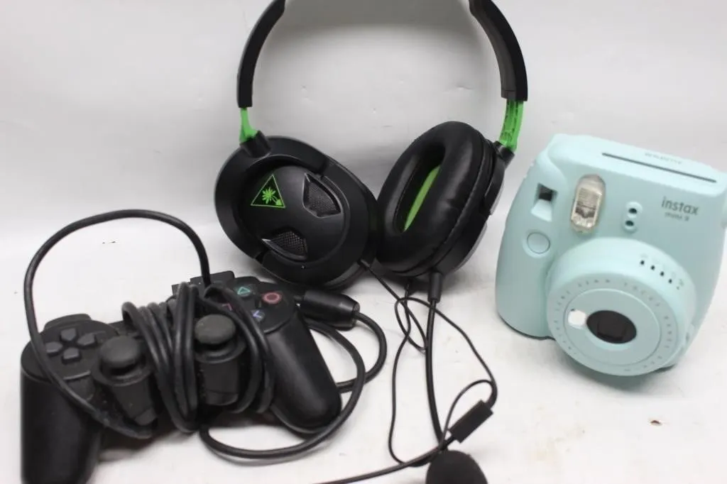 Gaming Headset, PS Controller & Instax Mini 9