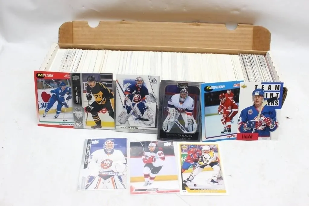 Box Lot of Hockey Cards - Stars & Rookies