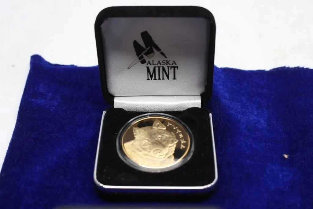Alaska Mint Wolf Face Bronze Medallion