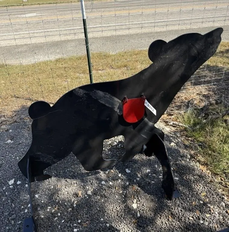 Bear silhouette target (new)