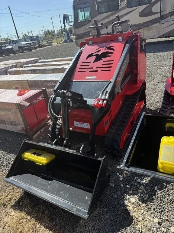 SDLanch SSL1500 Mini Skidsteer Loader (new