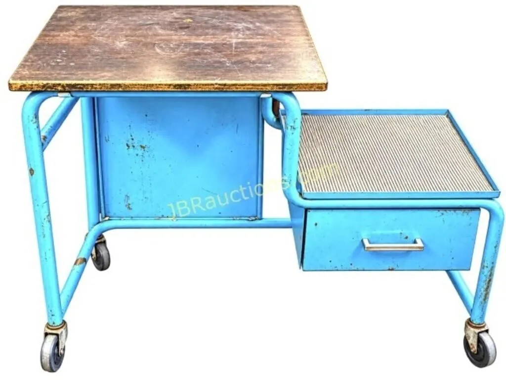 ROLLING PROJECTOR STAND