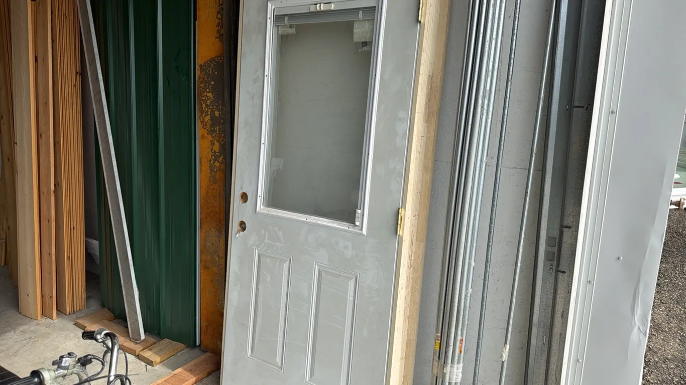 Unused Mastercraft 36"x80" LH door