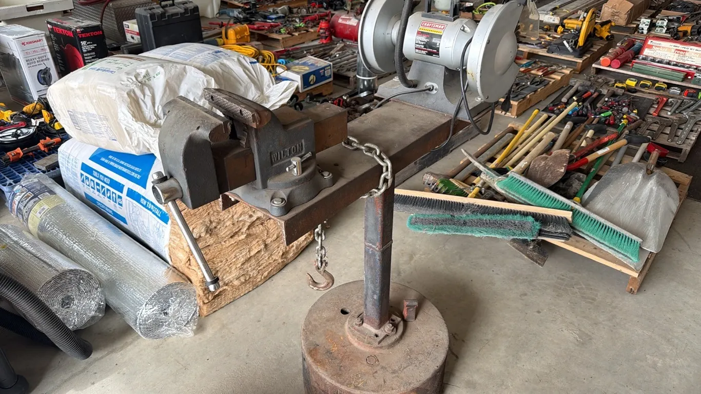 Wilton HD vise w/ Craftsmen 8" bench grinder on HD peditsal