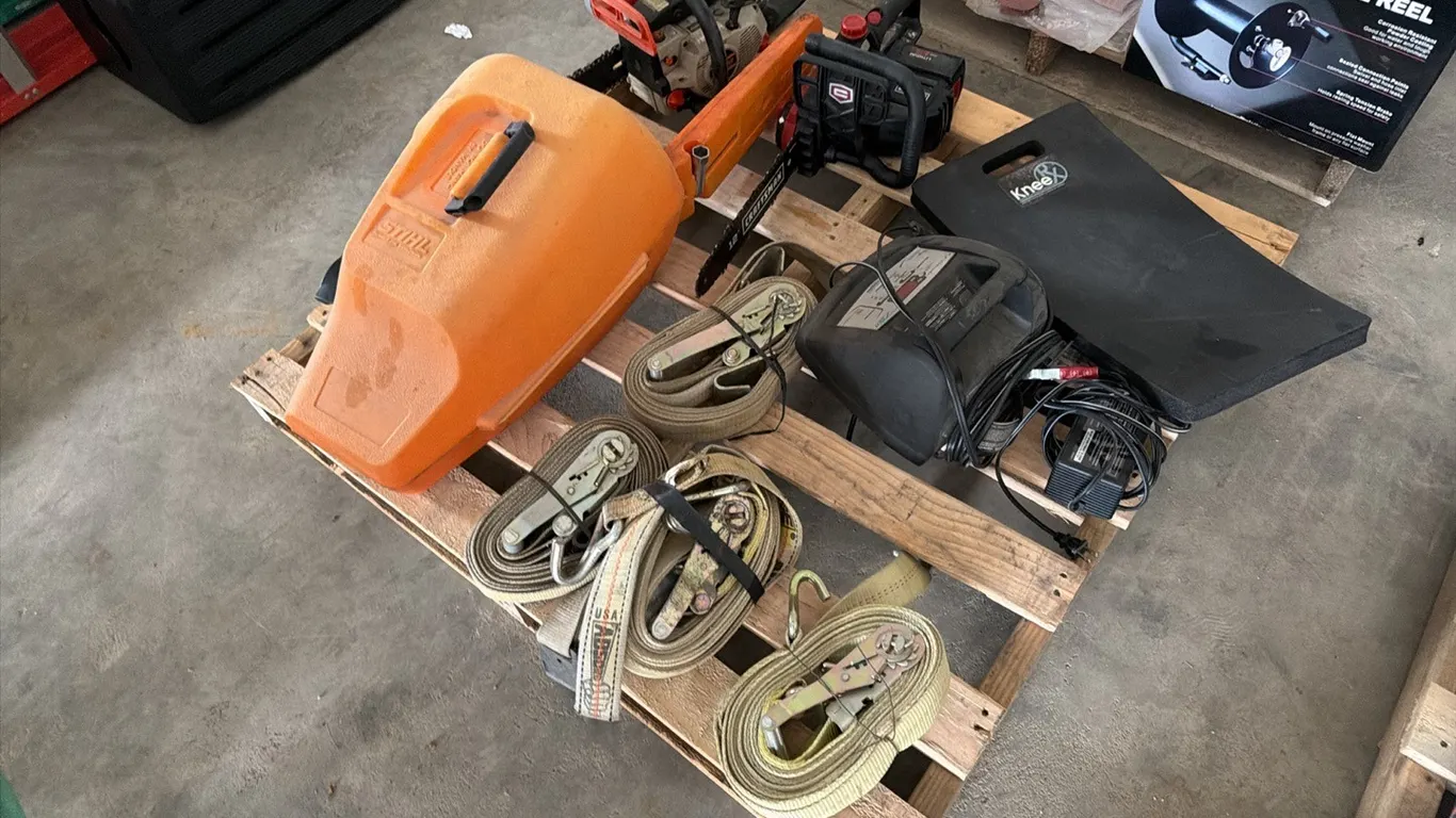 3) Chainsaws w/ ratchet straps & ratchet straps & battery charger