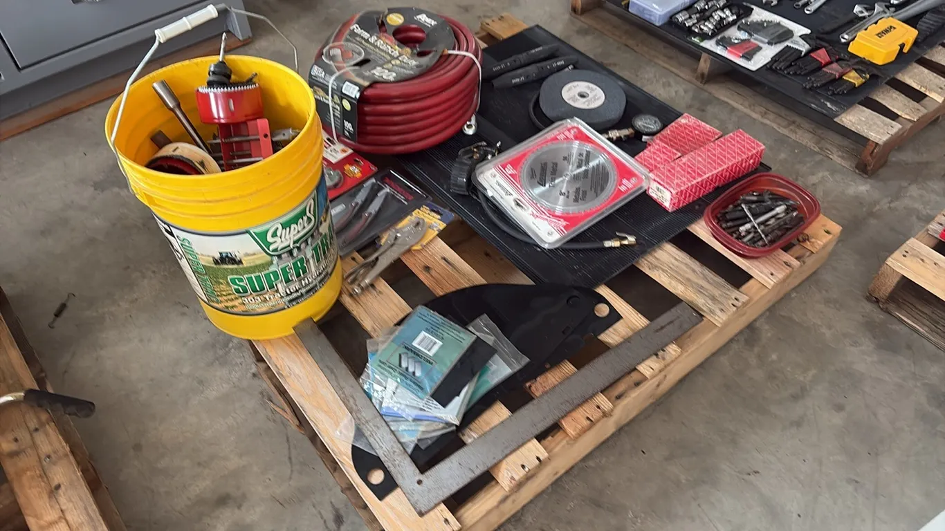 Assorted tools & hardware