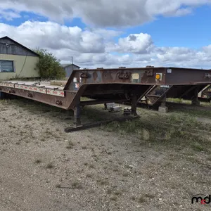 1995 Doepker Tri-Axle Lowboy Trailer
 UNRESERVED