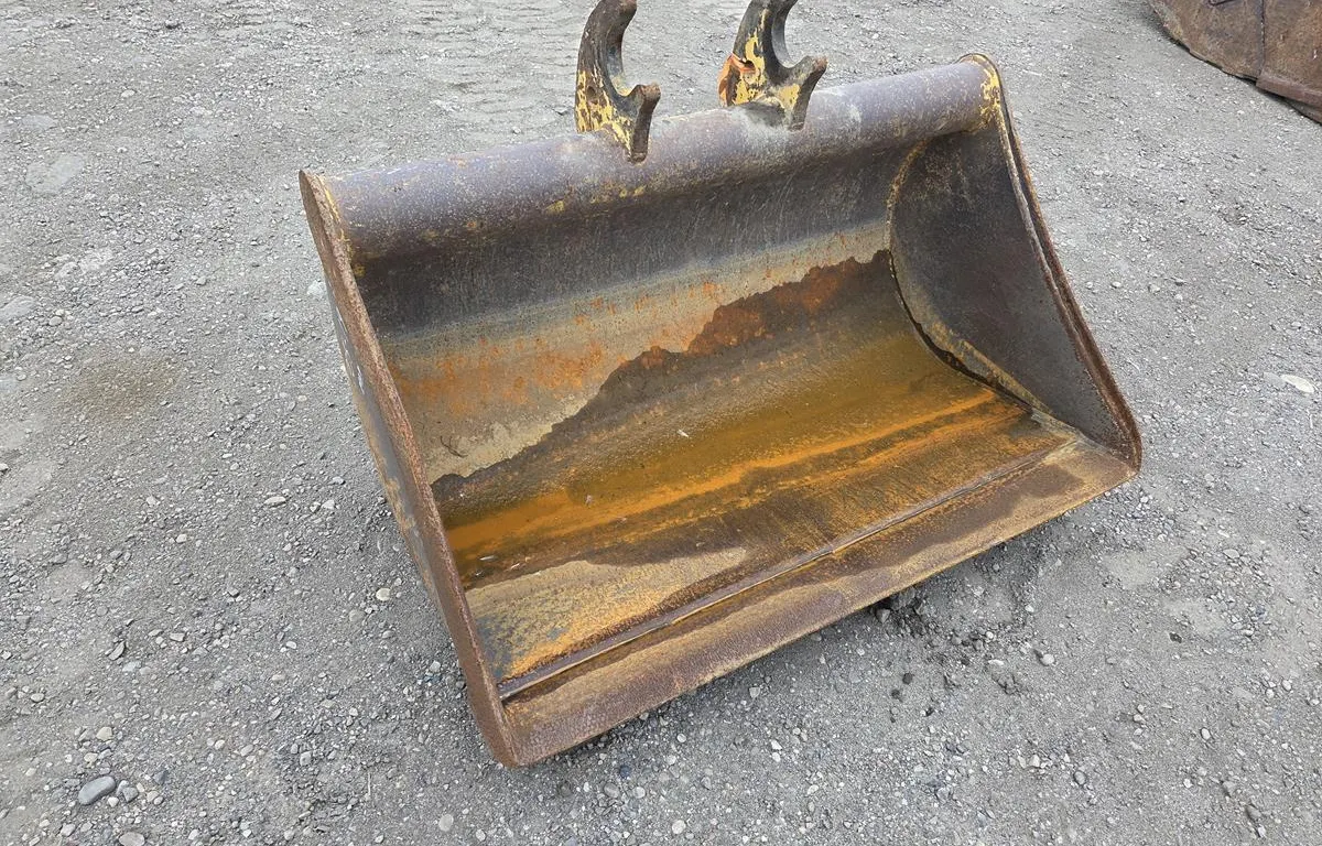 Brandt Loader Bucket
UNRESERVED