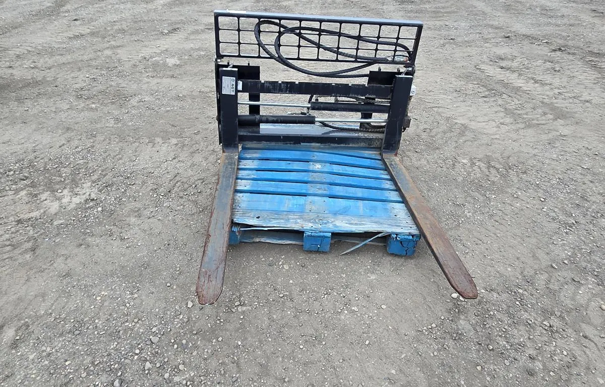 2023 AGT SA-AD Hydraulic Pallet Forks
UNRESERVED