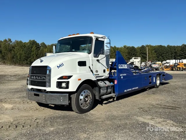 2024 Mack MD6 4x2 Car Carrier Truck