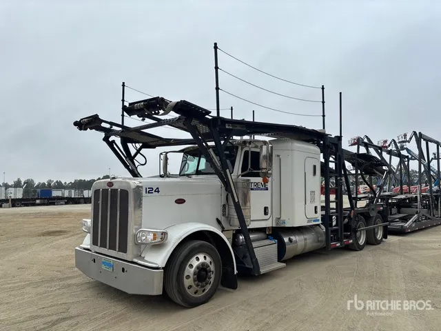 2018 Peterbilt 389 6x4 Sleeper Car Carrier Truck