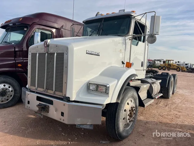 2020 Kenworth T800 6x4 T/A Day Cab Truck Tractor