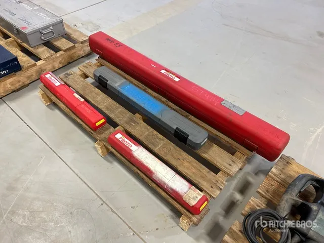 Quantity of (4) PROTO Torque Wrenches