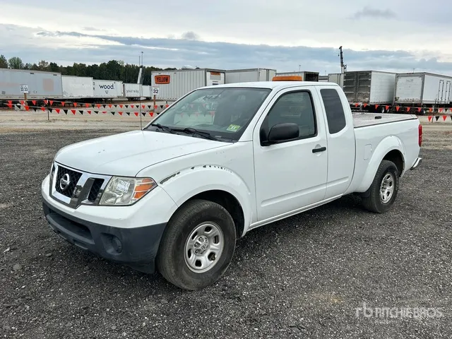 2016 Nissan Frontier 4x2 Extended Cab Pickup