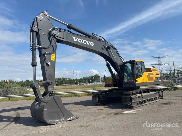 2021 Volvo EC480DL Tracked Excavator