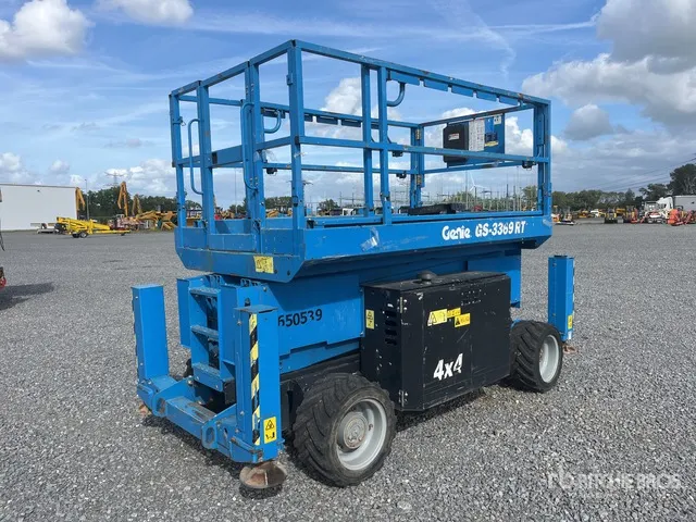 2016 Genie GS-3369RT 4x4 Diesel Scissor Lift (Inoperable)